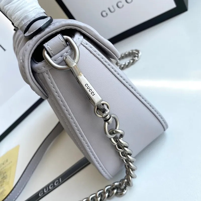 All categories Official website "Brand Women's Bags" Women's Bags 💙 GUCCI 2022 official new Gucci crossbody bag wholesale Original order quality 58002000 Size: 21-15.5-8 Cm