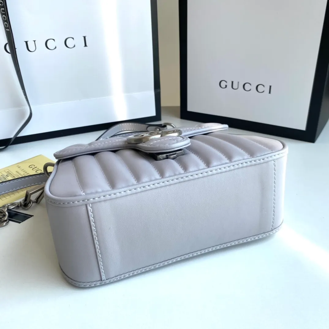 All categories Official website "Brand Women's Bags" Women's Bags 💙 GUCCI 2022 official new Gucci crossbody bag wholesale Original order quality 58002000 Size: 21-15.5-8 Cm