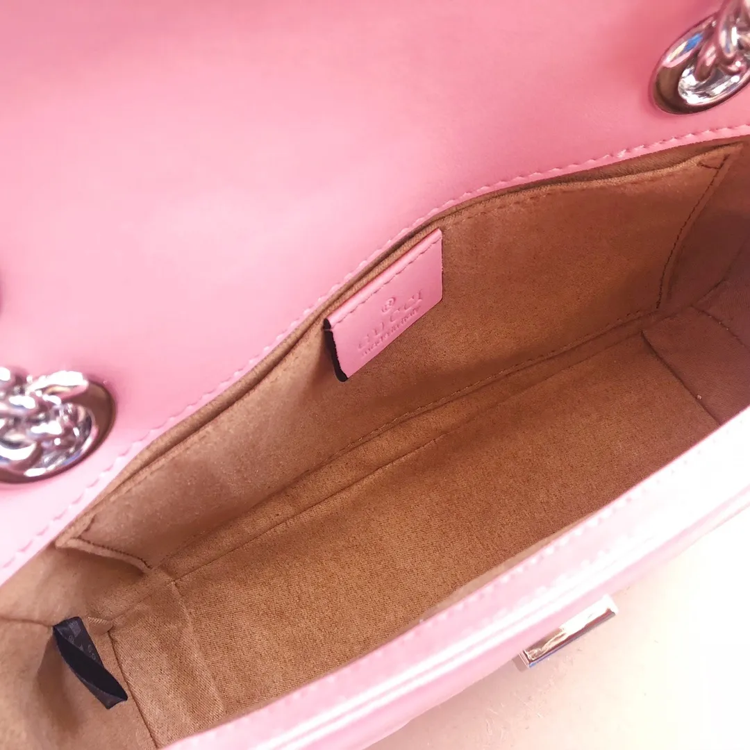 All categories Official website "Brand Women's Bags" Women's Bags 💙 GUCCI Fine imitation Gucci, high imitation Gucci bags, Gucci crossbody bags, 2022 official latest version Gucci crossbody bags, Gucci bag factory, recommended bags, size: 22-13-6CM