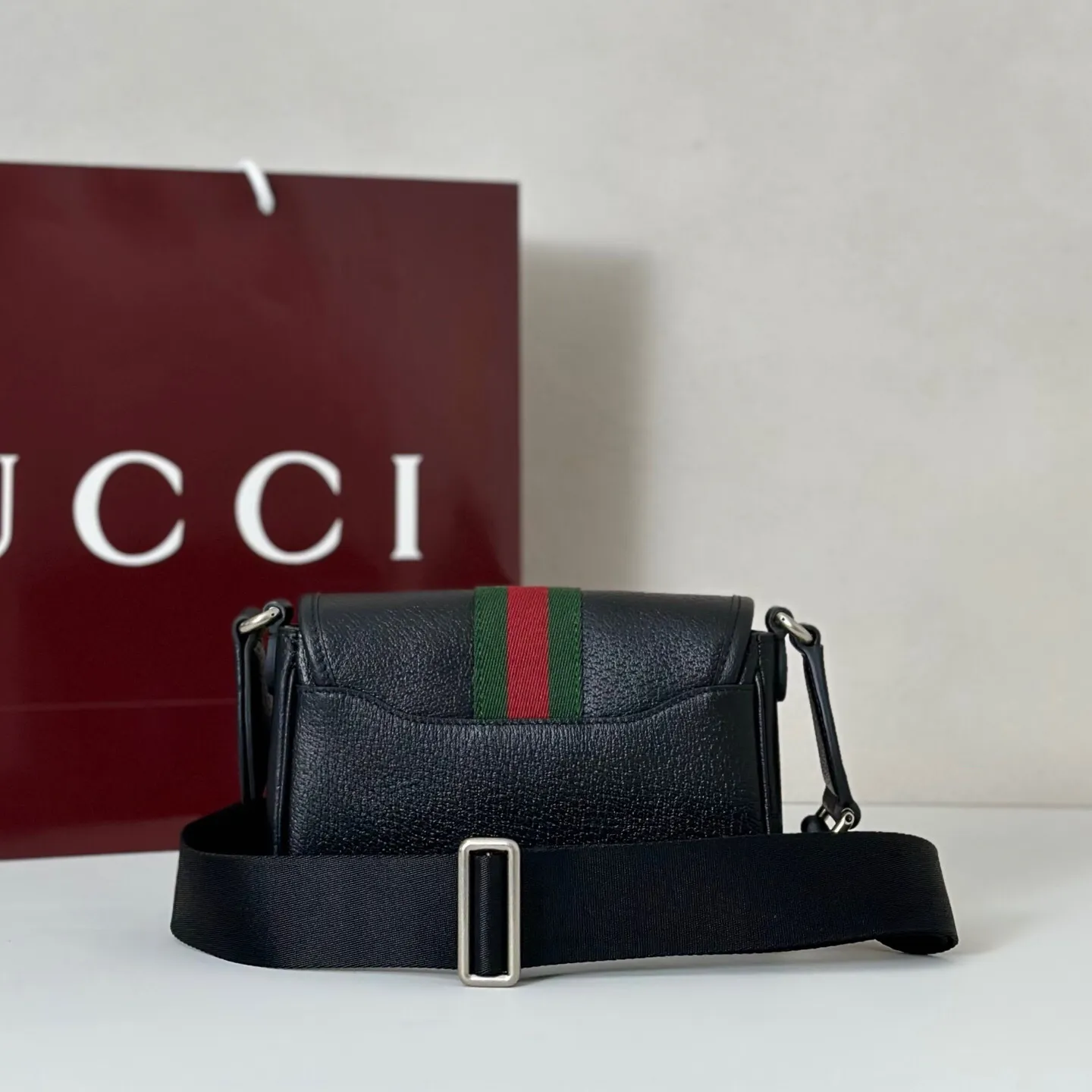 All Categories Official Website "Brand Women's Bags" Women's Bags 💙 GUCCI 2025 New GUCCI Crossbody Bag
