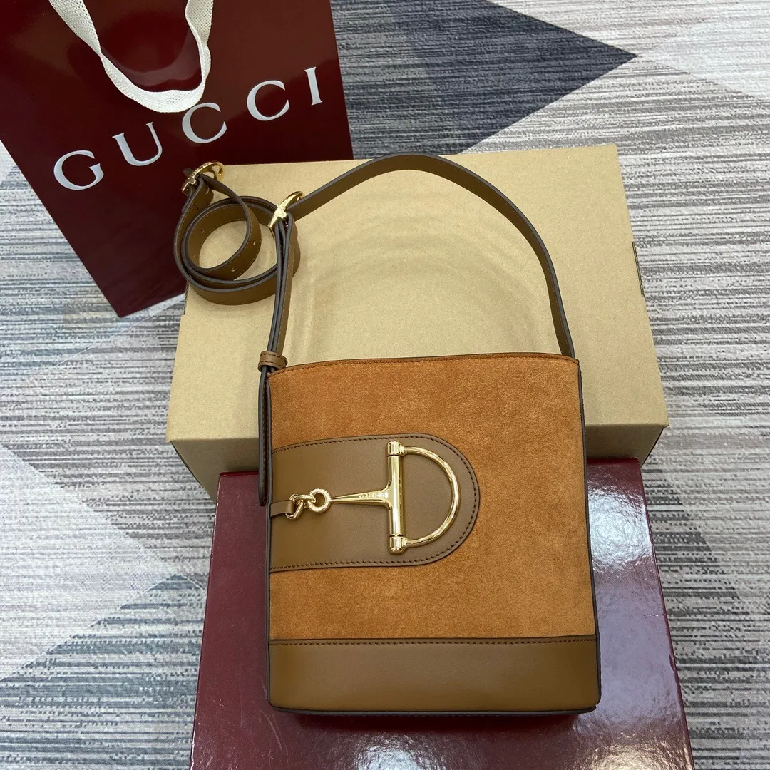 All Categories Official Website "Brand Women's Bags" Women's Bags 💙 GUCCI 2025 New GUCCI Crossbody Bag