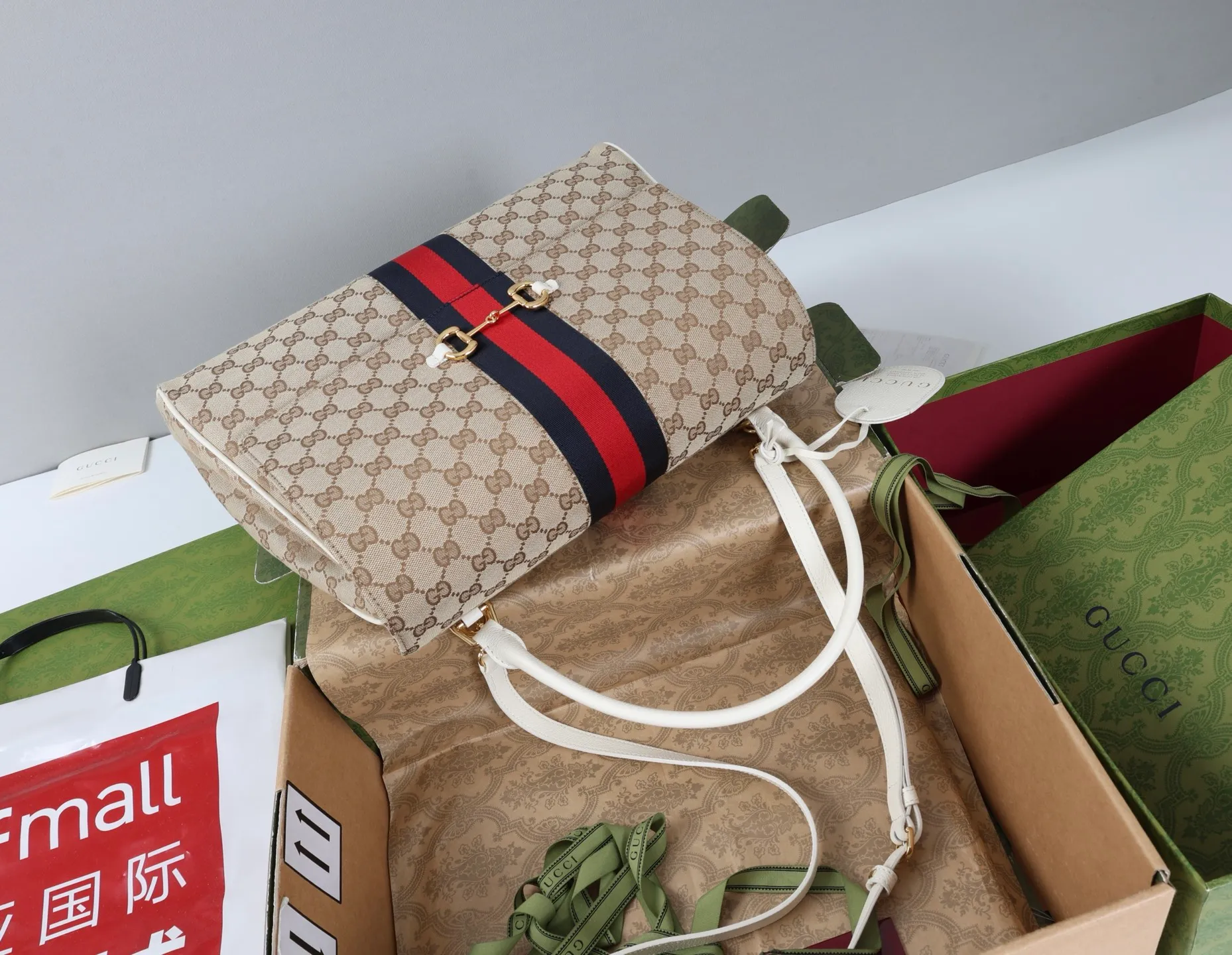 All Categories Official Website "Brand Women's Bags" Women's Bags 💙 GUCCI GUCCI 2026 New Classic GG Pattern Crossbody Bag