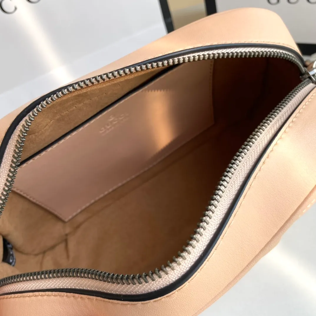 All categories Official website "Brand Women's Bags" Women's Bags 💙 GUCCI 2022 official new Gucci crossbody bag wholesale Original order quality 58001900 Size: 24-13-7Cm