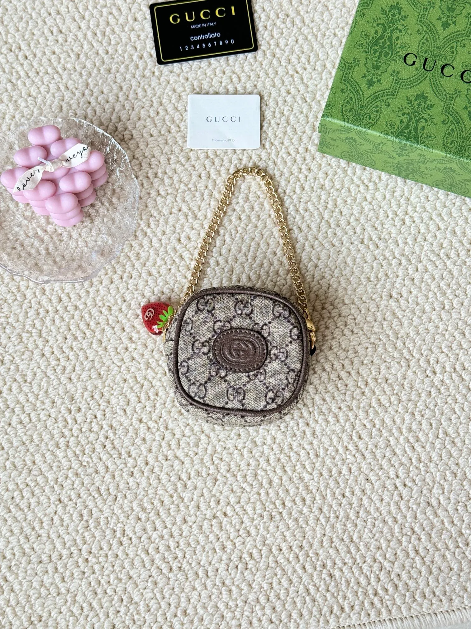 💰180 GUCCI/Gucci new women's beige/ebony canvas strawberry zipper coin purse