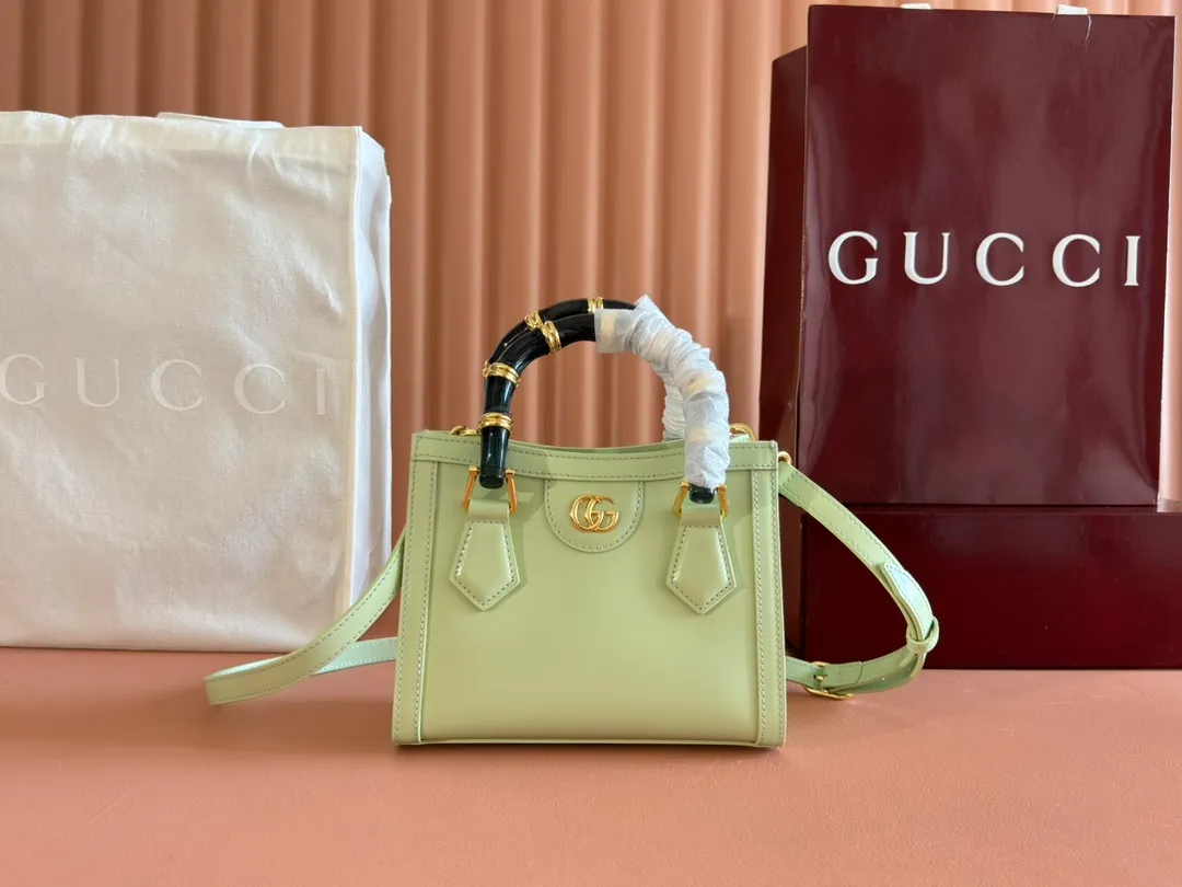 💋💋💋【New Product】GG Gucci Diana series bamboo mini tote bag/original leather has been shipped, model number: 832936. Combination short video