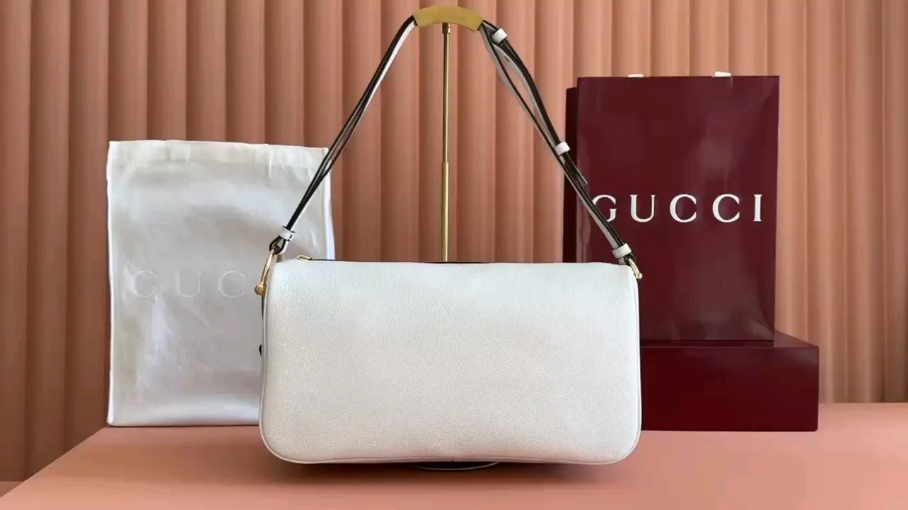 💋💋💋【New】Gucci Half Horsebit series large shoulder bag, original leather shipped, 🐍Model: 862530.