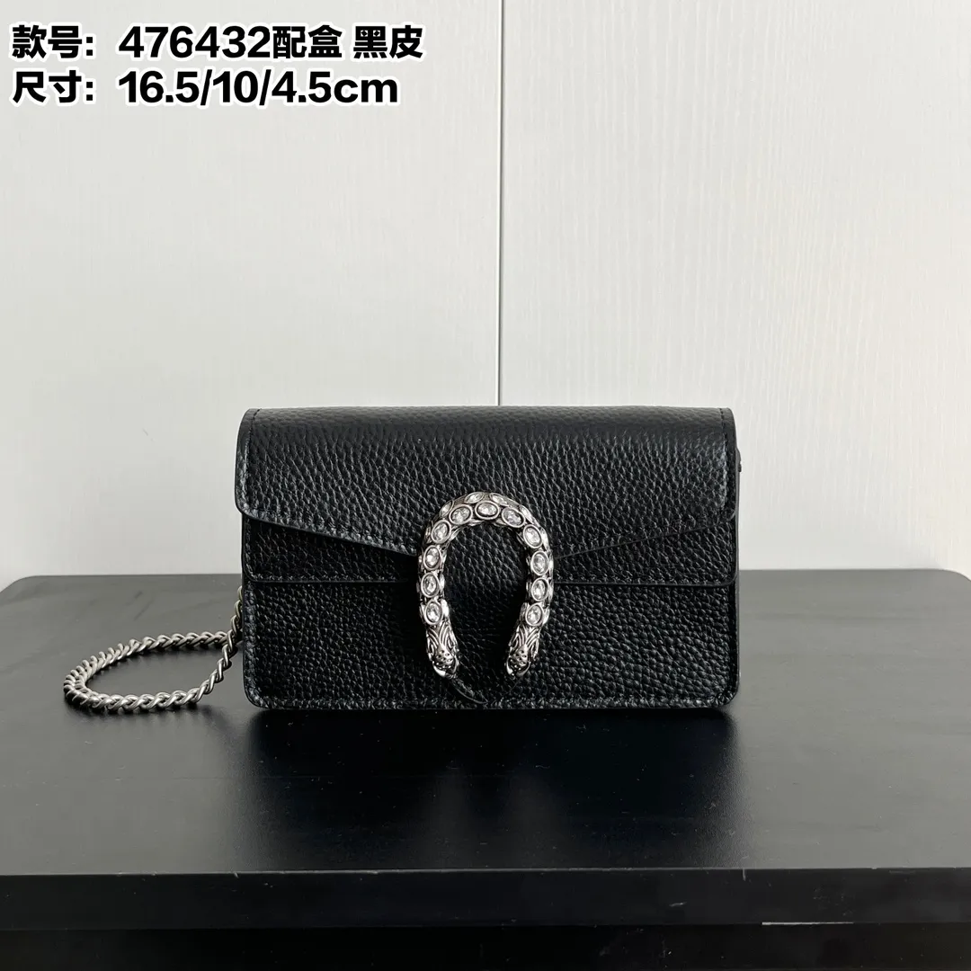 Actual shot #💰260 with box model: 476432 black leather size: 16.5x10x4.5cm 𝙂𝙪𝙘𝙘𝙞 𝘿𝙞𝙤𝙣𝙮𝙨𝙪𝙨 𝙈𝙞𝙣𝙞 16.5 Xiaogujia’s entry-level small bag is recommended. It’s not worth mentioning. It’s a classic model that can be said to be the symbol of Xiaogujia. The classic mini Dionysian buckle is paired with calfskin. This bag has a very high appearance rate. It is simply a tool for daily wear and is very popular on the street❗️