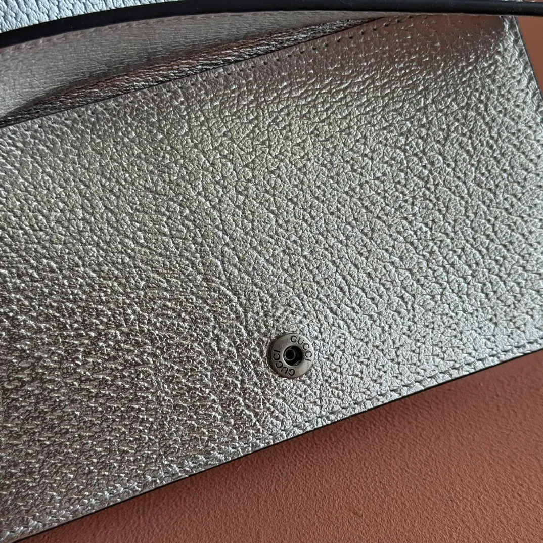 p600. 📣📣📣[Original leather with 🌈Full set of packaging at the counter]🔥🔥 Dionysus Supre Mini has been loved by thousands of girls since the Dionysus bag came out, and the Dionysus bag has also lived up to expectations, with various designs emerging in endlessly ~ Model: 476432 Size: 16.5*10*4.5cm.