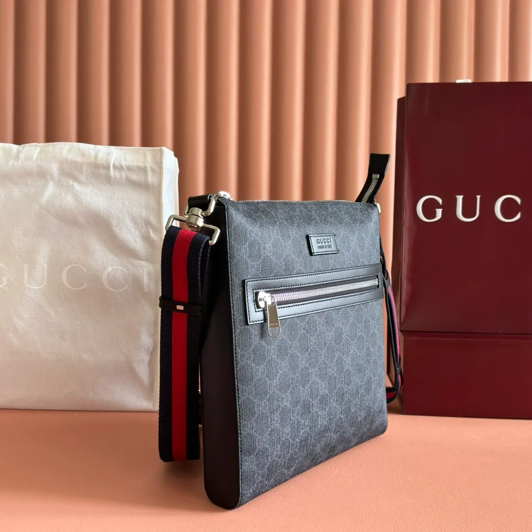 p740. 💋💋💋【Original leather accessories 🌈 Equipped with full set of packaging at the counter】🔥🔥G Home👉New style. The market's top exclusive goods control, special/counter quality 💯Using imported cowhide, original hardware! Exquisite workmanship. 💯Exclusive physical photos📷👉The quality can be seen in the picture👄👄😘😘. Style number: 474137. Dimensions: width 27*height 28.5*side width 5. Color: Gram pvc.