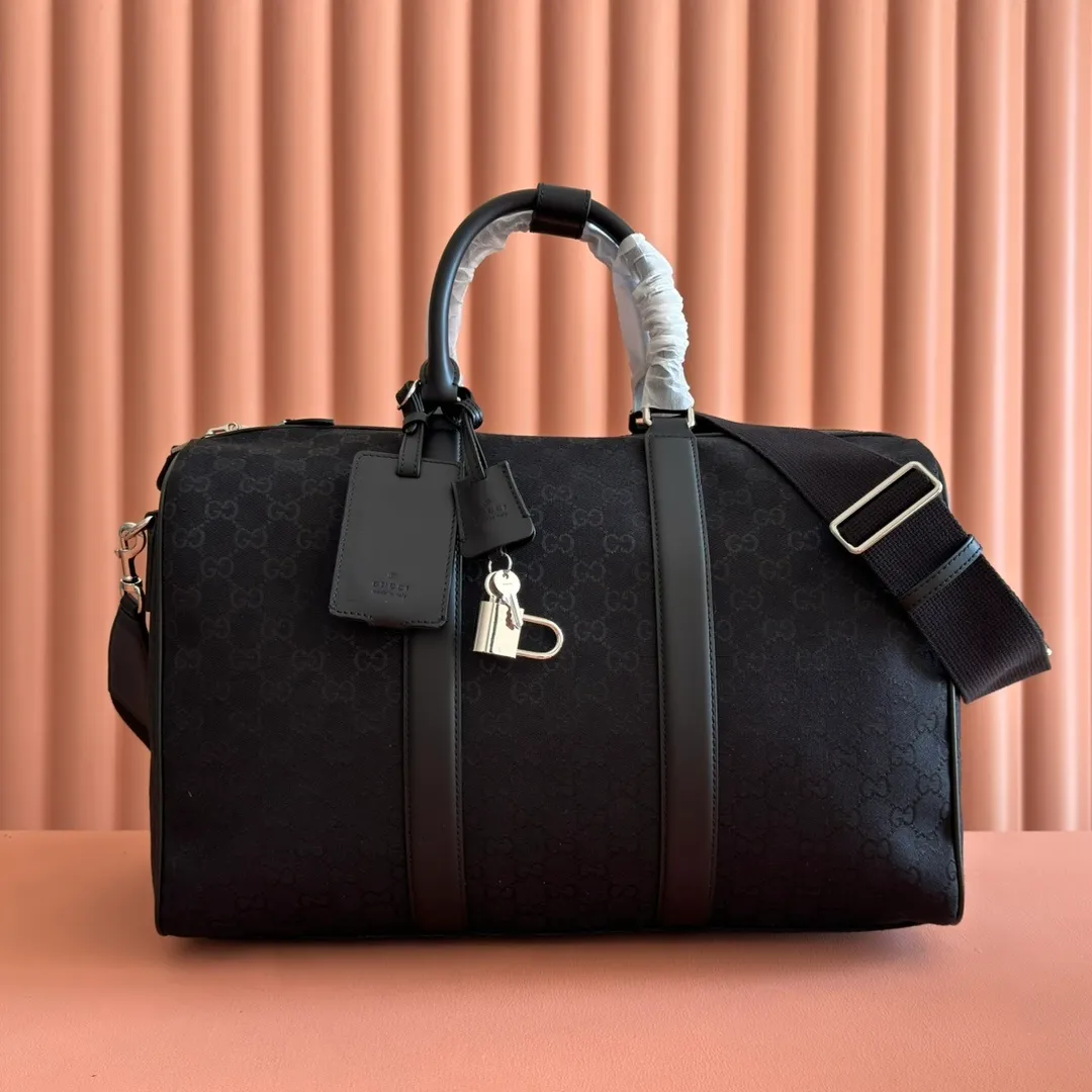 💋💋💋【New Style】Medium travel bag decorated with Gucci GG canvas, black canvas/green canvas original leather shipped! 🐍Model: 834457. short video