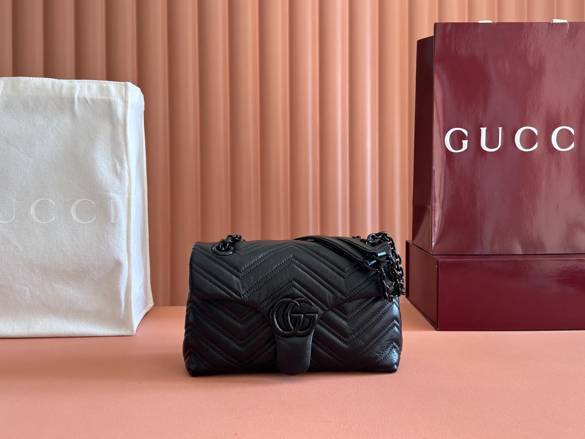 💋💋💋【New】GG Marmont series small shoulder bag, black soft leather/original leather is shipped, 🐍Model 855371 combination short video