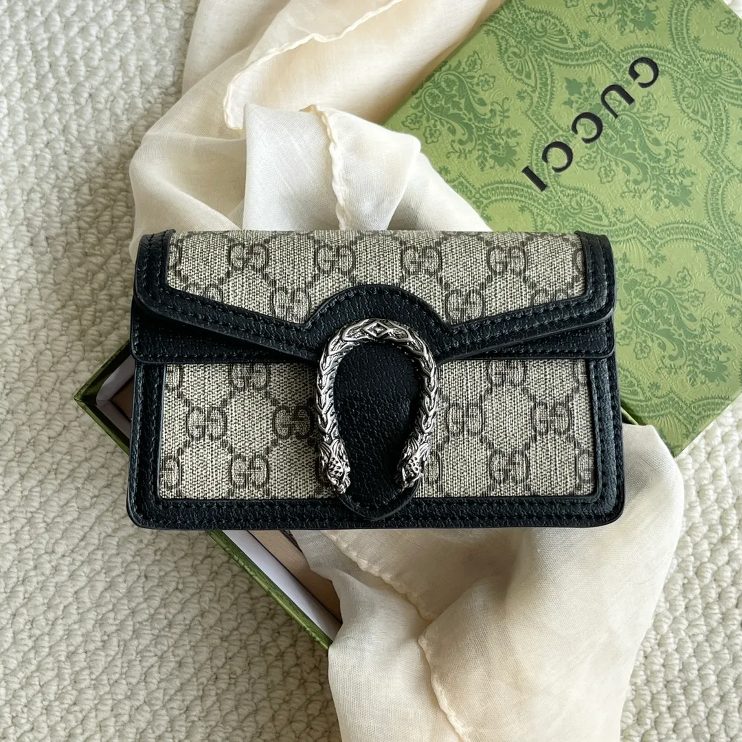 Actual shot #💰260 with box Model: 476432 Vinyl Size: 16.5x10x4.5cm 𝙂𝙪𝙘𝙘𝙞 𝘿𝙞𝙤𝙣𝙮𝙨𝙪𝙨 𝙈𝙞𝙣𝙞 16.5 Xiaogujia’s entry-level small bag is recommended. It’s not worth mentioning. It’s a classic model that can be said to be the symbol of Xiaogujia. The classic mini Dionysian buckle is paired with calfskin. This bag has a very high appearance rate. It is simply a tool for daily wear and is very popular on the street❗️