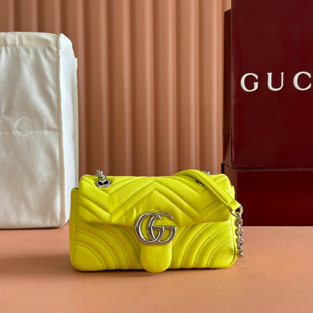 💋💋💋 New GG Marmont series medium shoulder bag. Original leather shipped! 🐲Model: 837267. 837280 combination short video