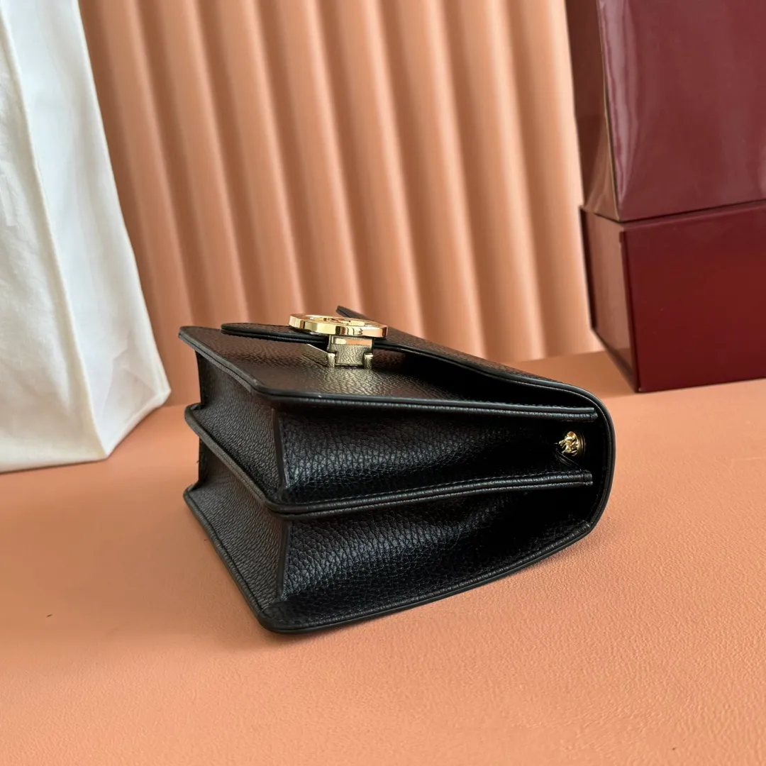 p1160. 💋💋💋【Original leather with complete packaging】‼ G Home 👉Classic and exquisite slide lock, customized hardware accessories G⚡The latest season continues the classic 💁♀Real photos📷. Model: 510304. Dimensions: Width 20*Height 15*Side width 7.5.