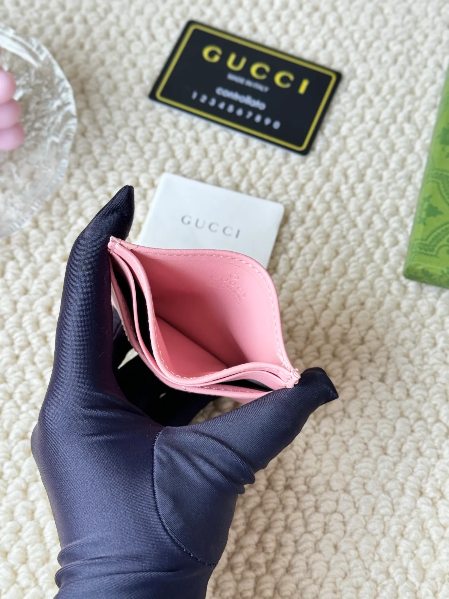 💰100 gucci cowhide mini card holder, real photo! Double G wave pattern small card holder, retro gold metal accessories, model number 443127, humanoid pattern, size: 10x7