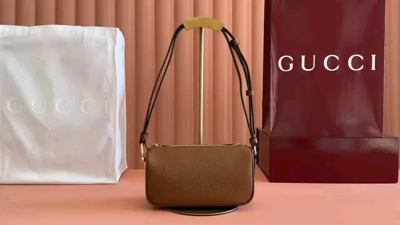 💋💋💋【New】Gucci Half Horsebit series mini handbag, four colors/original leather shipped, 🐍Model: 860784. short video