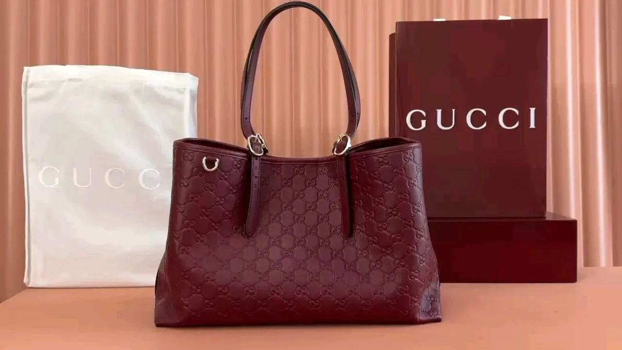 💋💋💋【New product】GG Emblem series, original leather, model: 815213 combination short video