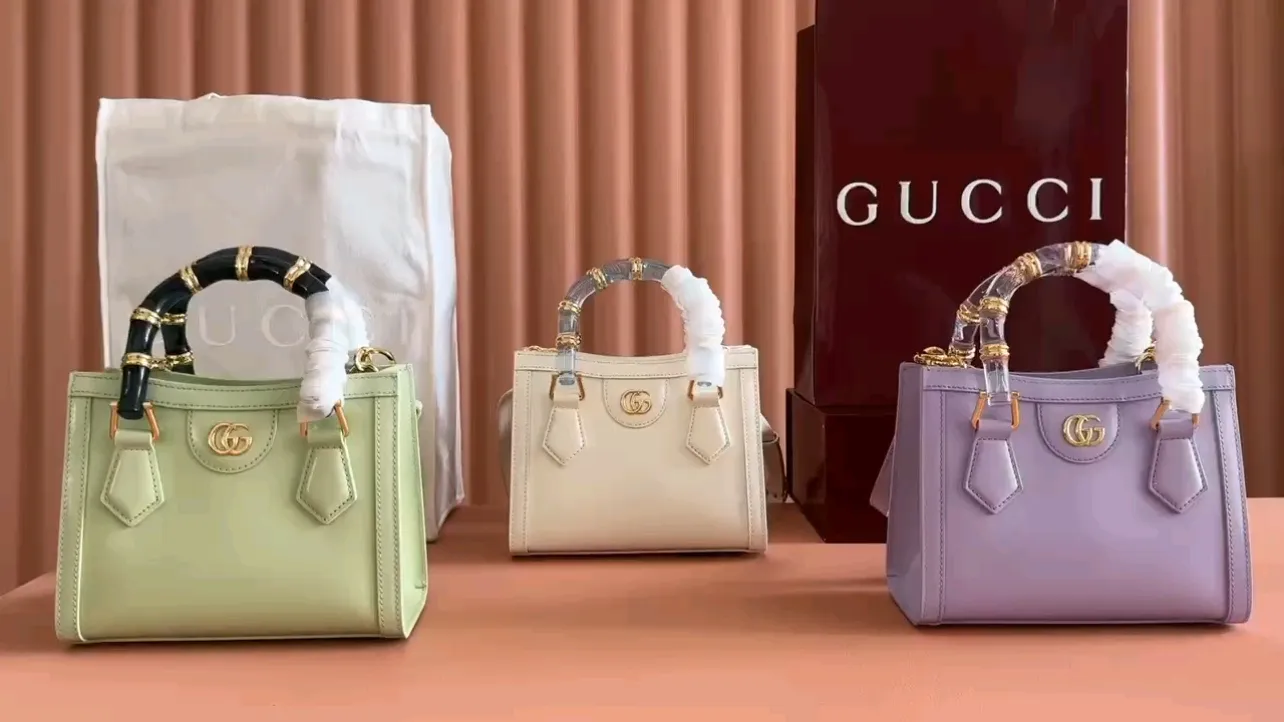 💋💋💋【New Product】GG Gucci Diana series bamboo mini tote bag, white, light green, light purple/original leather has been shipped, model number: 832936. Combination short video