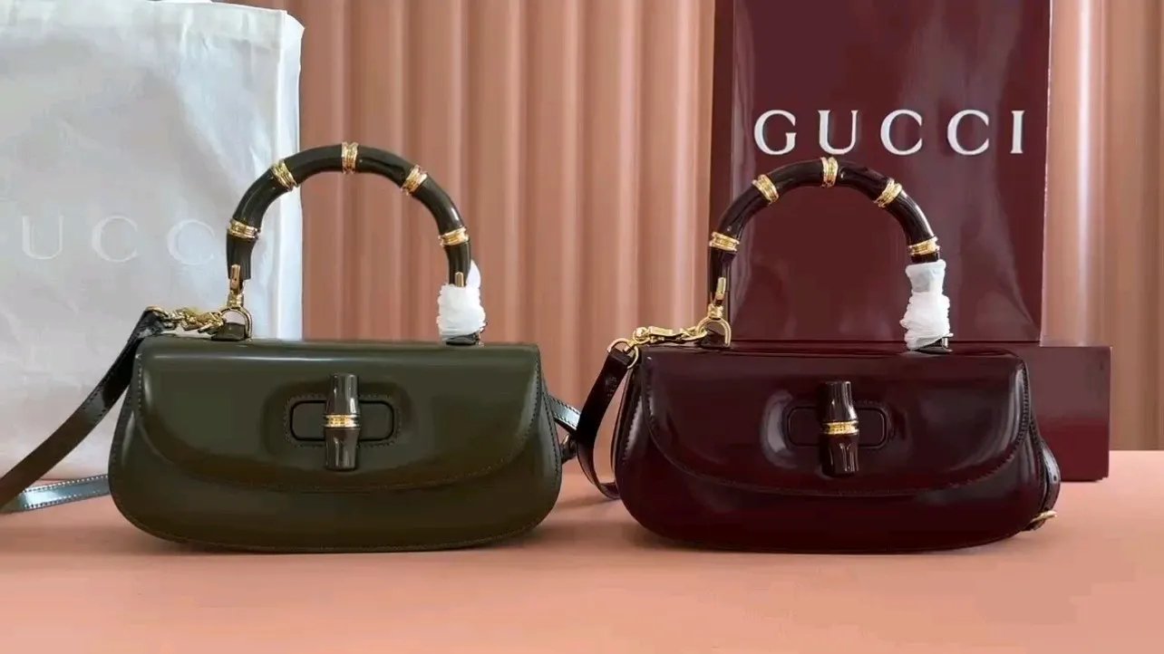 💋💋💋 New Gucci Bamboo Diva series medium handbag, dark green Encore/original factory shipment! 🐴Model: 827750. short video