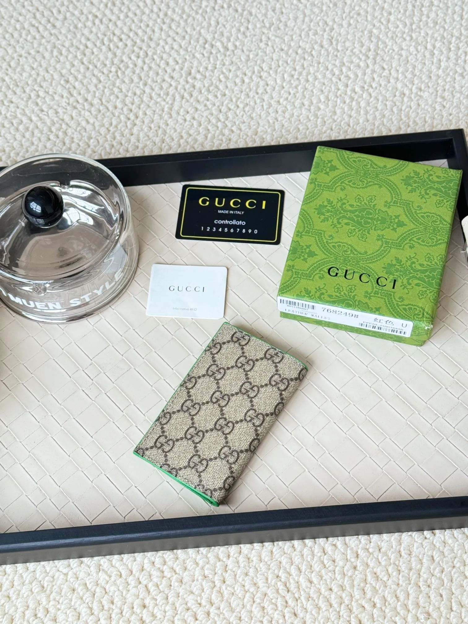 💰110 gucci men's casual pocket clip, real shot! 768249 Brown blue, brown red, brown green, brown yellow, black PVC Size: width 7.5x height 12cm