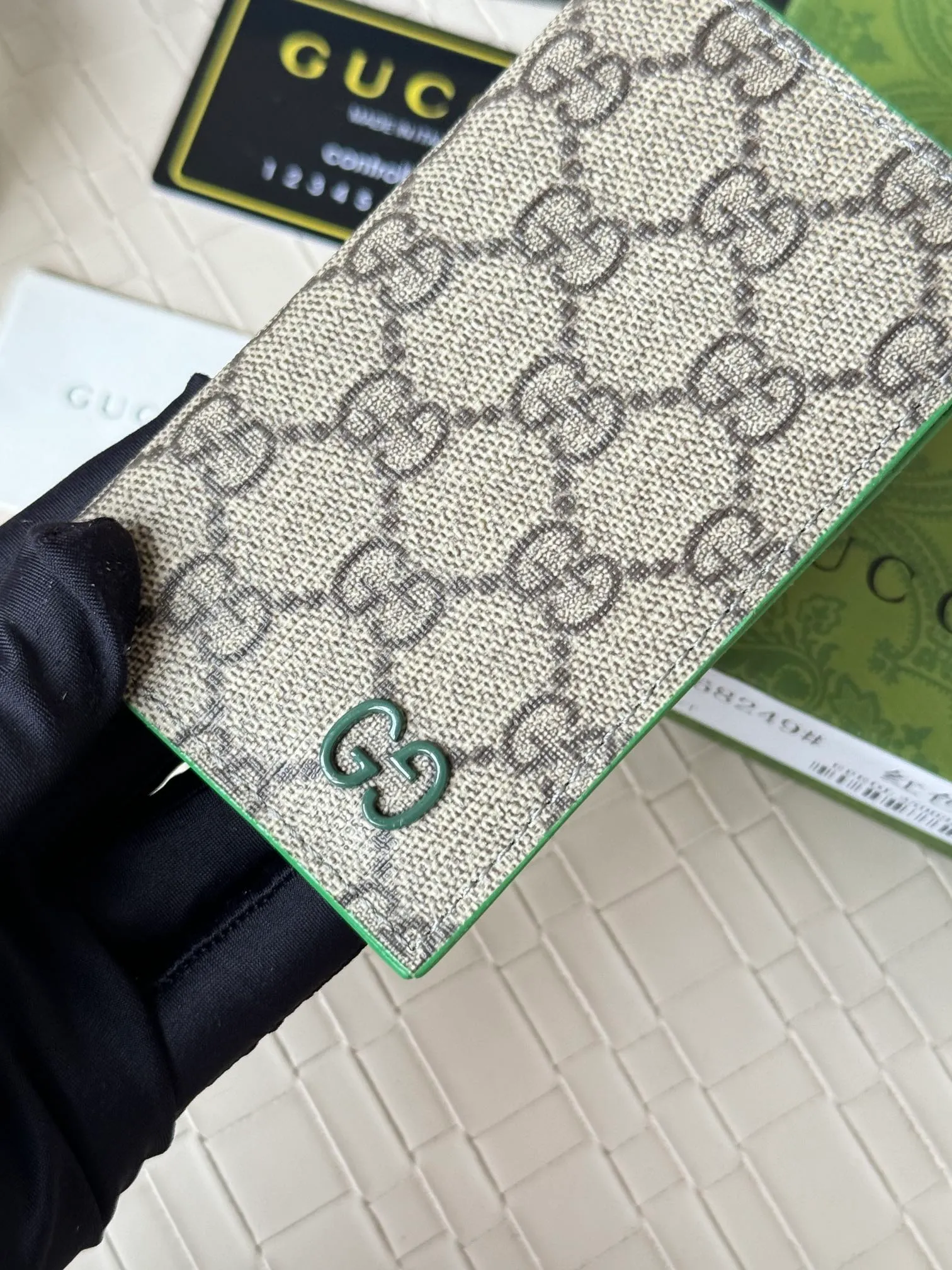 💰110 gucci men's casual pocket clip, real shot! 768249 Brown blue, brown red, brown green, brown yellow, black PVC Size: width 7.5x height 12cm