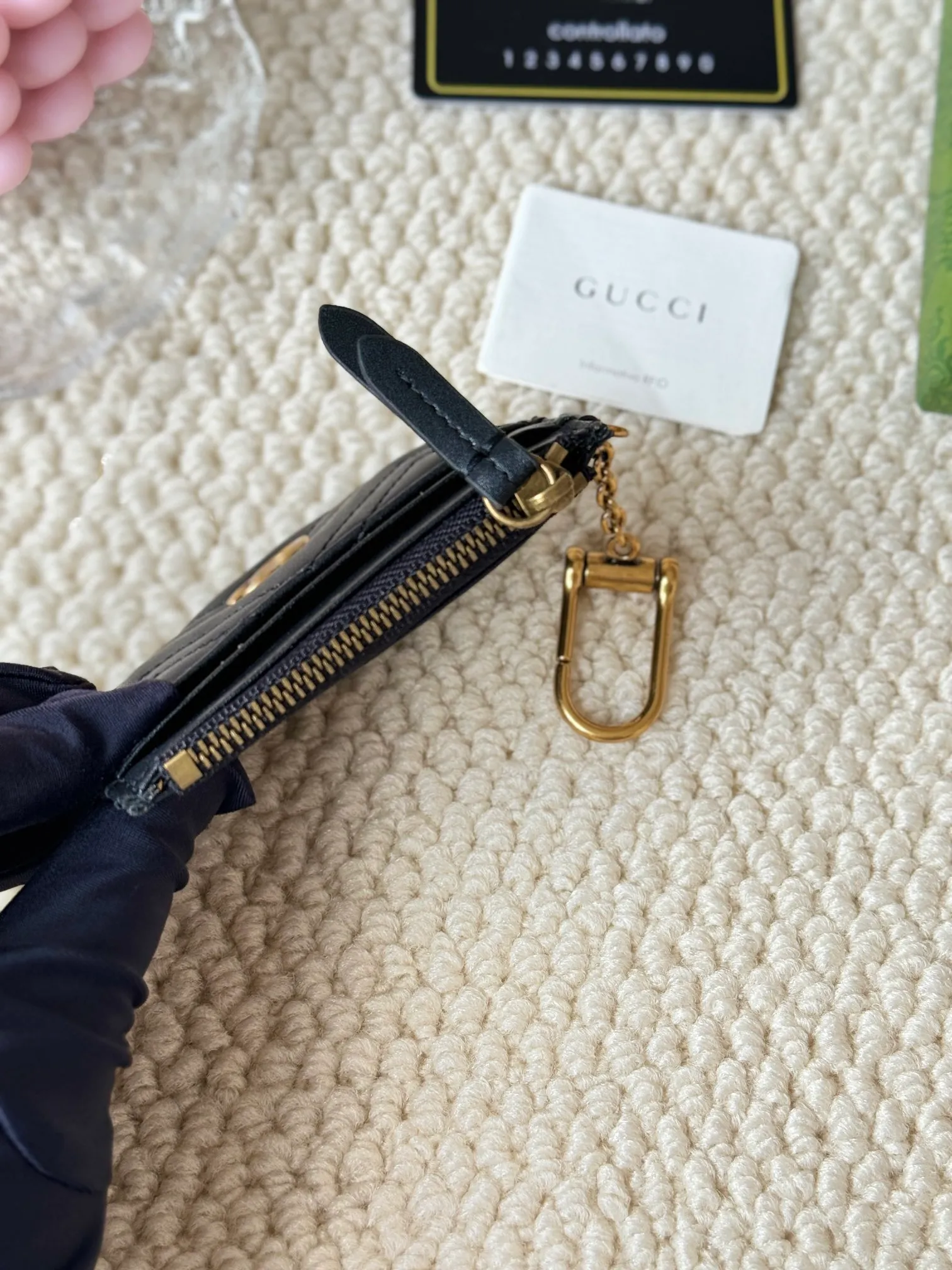 💰120 gucci card holder key🔑clasp new arrival! Actual shot of cowhide! Style number: 627064🎈🎈🎈Size: Width 10 X Height 7.5x1cm