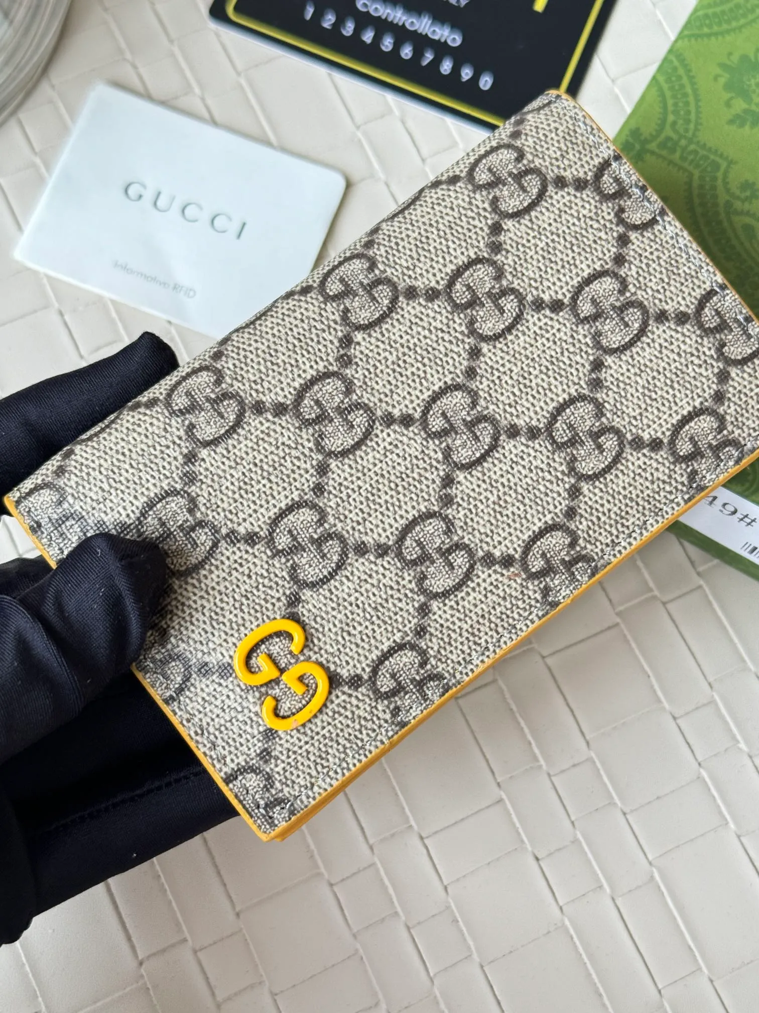 💰110 gucci men's casual pocket clip, real shot! 768249 Brown blue, brown red, brown green, brown yellow, black PVC Size: width 7.5x height 12cm