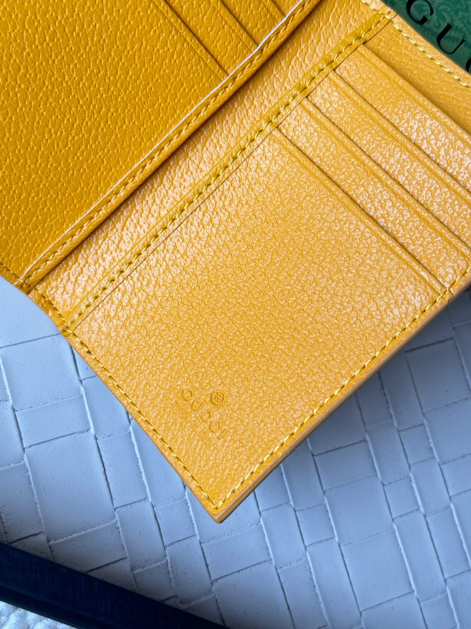 💰110 gucci men's casual pocket clip, real shot! 768249 Brown blue, brown red, brown green, brown yellow, black PVC Size: width 7.5x height 12cm