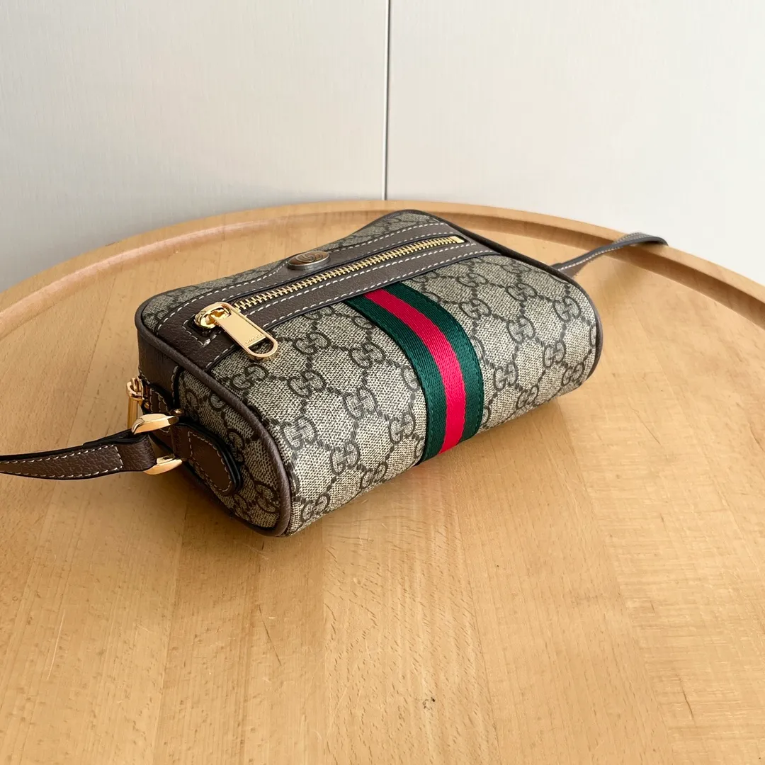 Actual shot #💰260 Model: 517350 Size: 17.5*12*5.5cm Gucci Ophidia series can be said to be out of control in retro style Crossbody shoulder strap🉑️Adjustable shoulder strap✅Keychain included