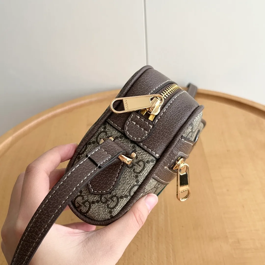 Actual shot #💰260 Model: 517350 Size: 17.5*12*5.5cm Gucci Ophidia series can be said to be out of control in retro style Crossbody shoulder strap🉑️Adjustable shoulder strap✅Keychain included