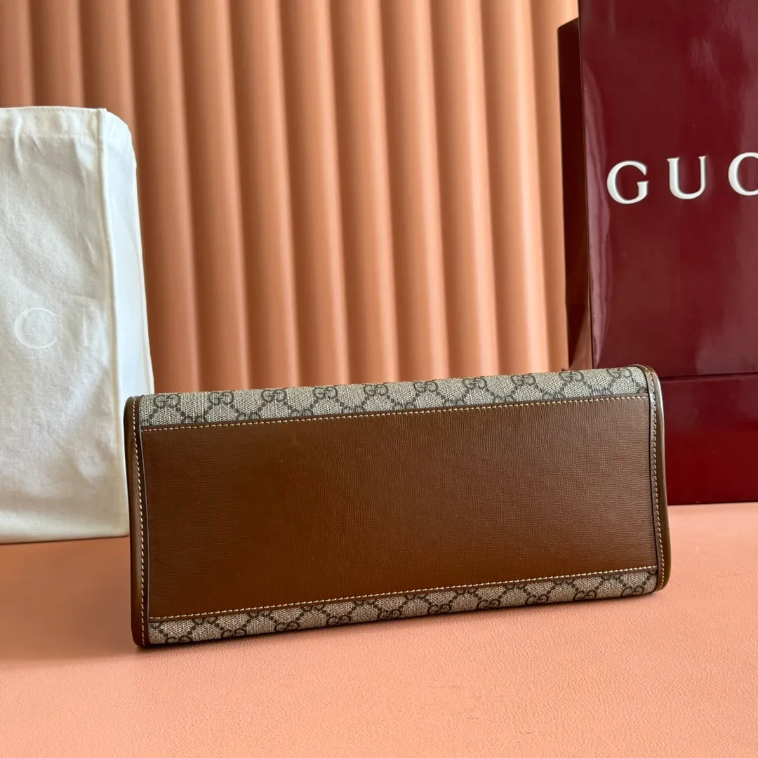 p1100. 💋💋💋[Packaging in Sanya duty-free shop gift bag] Original leather, real photo! Style No. 659983 Brown Brown🎈🎈🎈Dimensions: Width 31X Height 26.5X Side width 14.