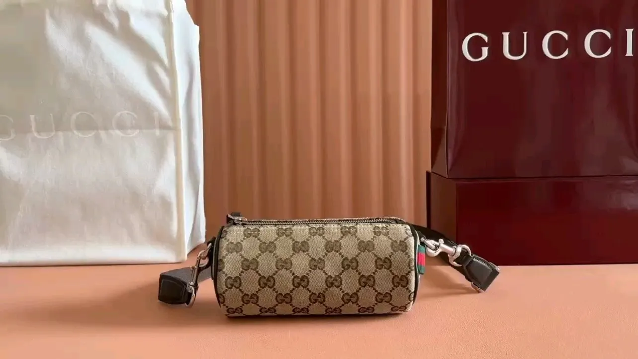 💋💋💋New Gucci GG canvas mini cylindrical bag, apricot brown / shipped from the original factory! 🐴Model: 834269. short video