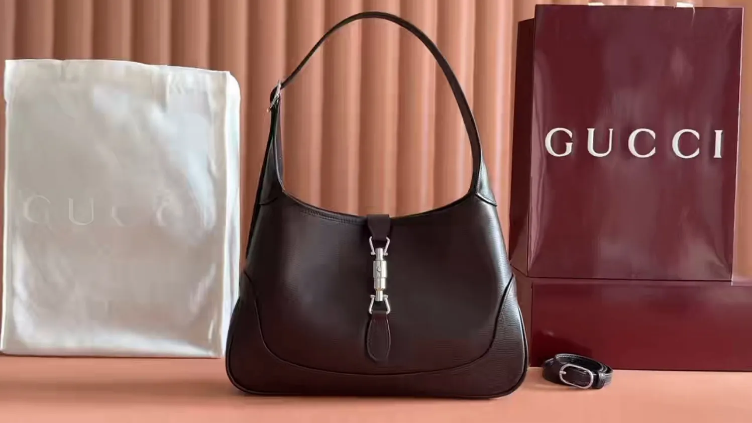 💋💋💋【New】GG Lafmiglia series medium shoulder bag, black/original leather, shipped, 🐍Model: 863136. short video