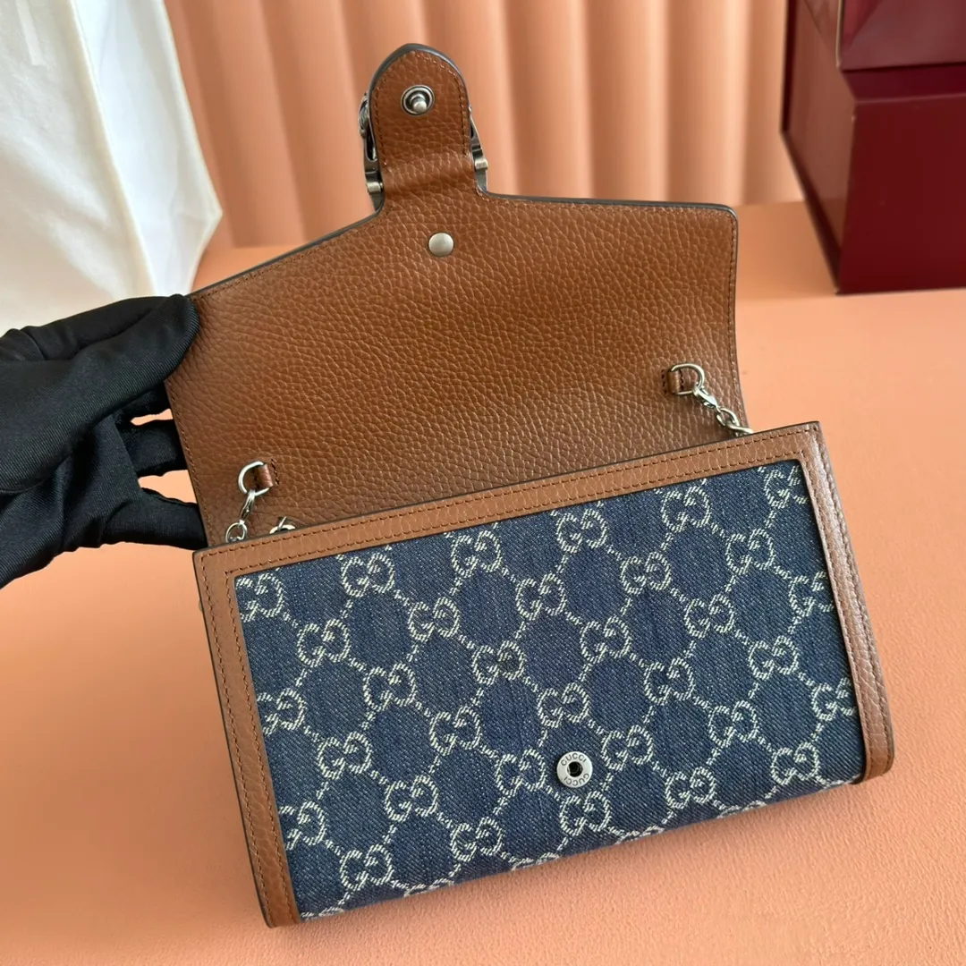 p740. 📣📣📣【Original leather🌈 Equipped with full package at the counter】🔥🔥GG Original leather, ebony double G fabric PVC with leather chain mini handbag/wallet, small bag with detachable shoulder strap, ample internal space, perfect replica of the original, 💯top-grade Italian imported cowhide👉fine workmanship ‼ ️Model: 401231, size: 20*13.5*4cm.