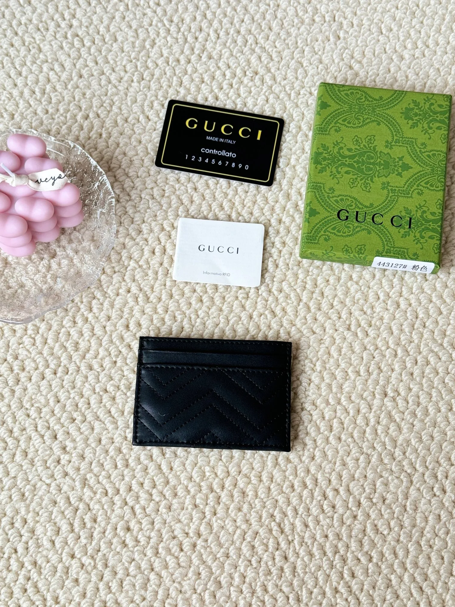 💰100 gucci cowhide mini card holder, real photo! Double G wave pattern small card holder, retro gold metal accessories, model number 443127, humanoid pattern, size: 10x7