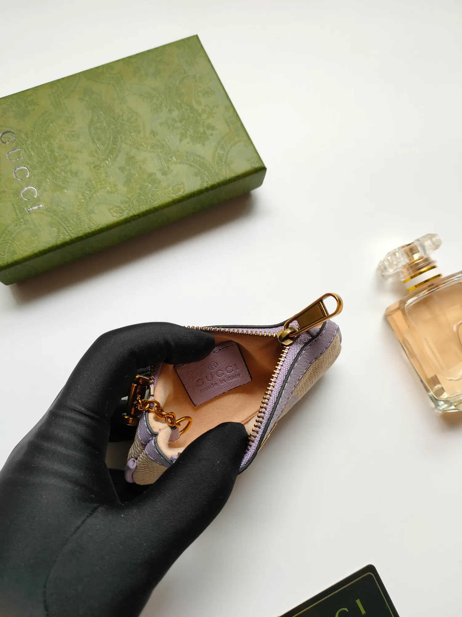 💰130💰New small coin purse~The lipstick bag is made of Gucci's new large-character fabric, with exquisite original factory bronze double G hardware and flexible and unique hook buckles. It is small and exquisite, but has great effect. Model: 671722, size: 12.5x7x1.5cm