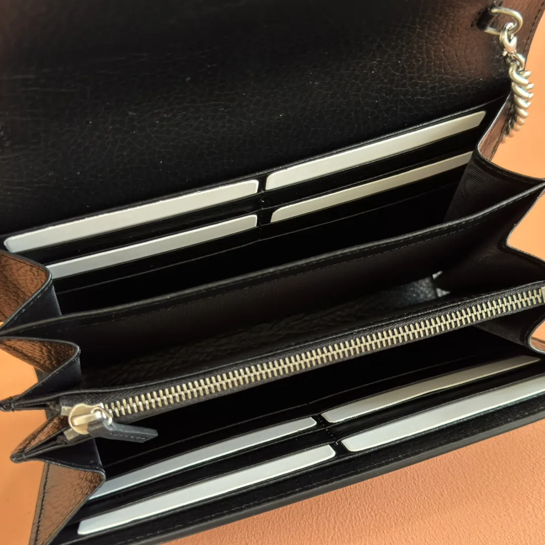 p680. 📣📣📣【Original leather🌈 Equipped with full package at the counter】🔥🔥GG Original leather, ebony double G fabric PVC with leather chain mini handbag/wallet, small bag with detachable shoulder strap, ample internal space, perfect replica of the original, 💯top-grade Italian imported cowhide👉fine workmanship ‼ ️Model: 401231, size: 20*13.5*4cm.