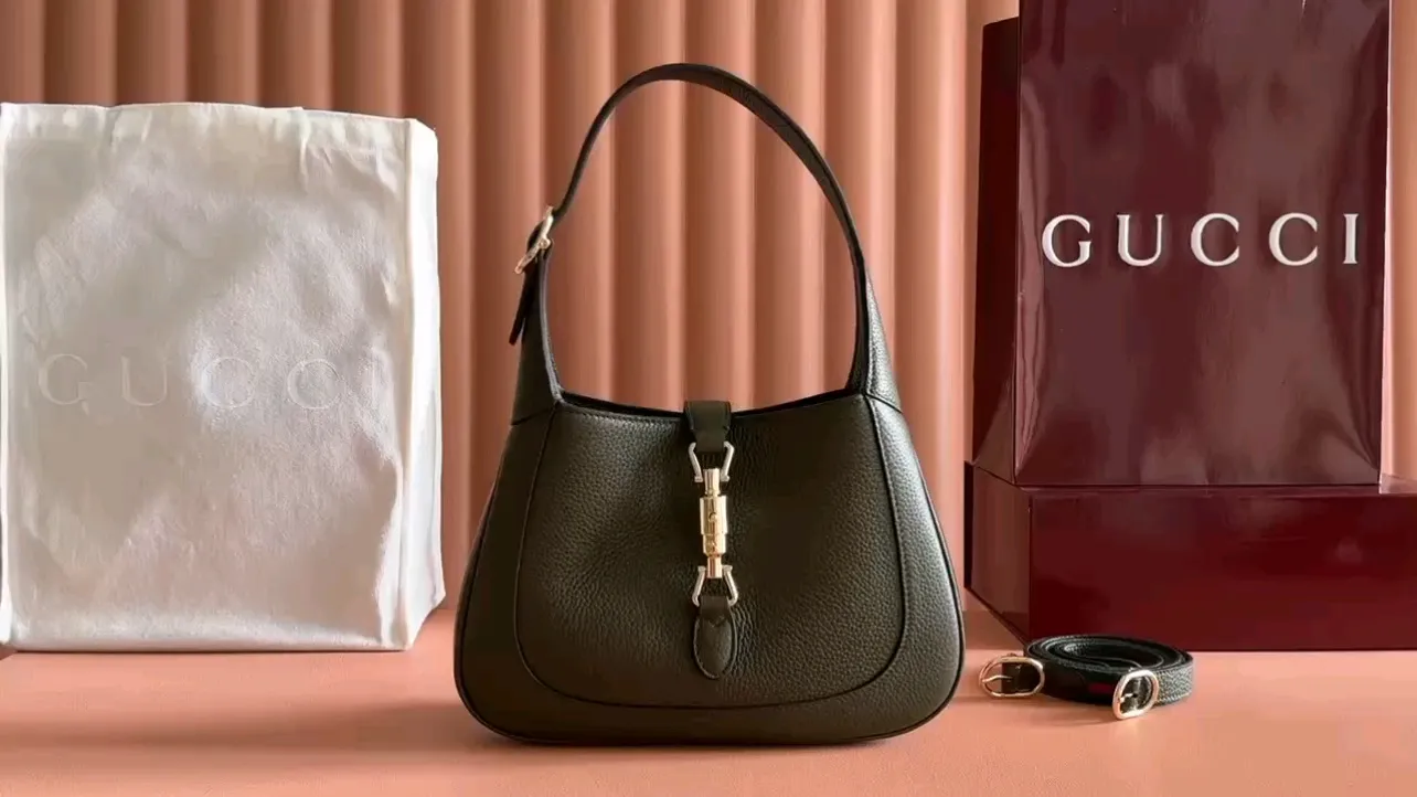 💋💋💋【New Product】👉Gucci Jackie series small shoulder bag in two colors/original leather shipped! 27.5cm model: 810232. Combination short video