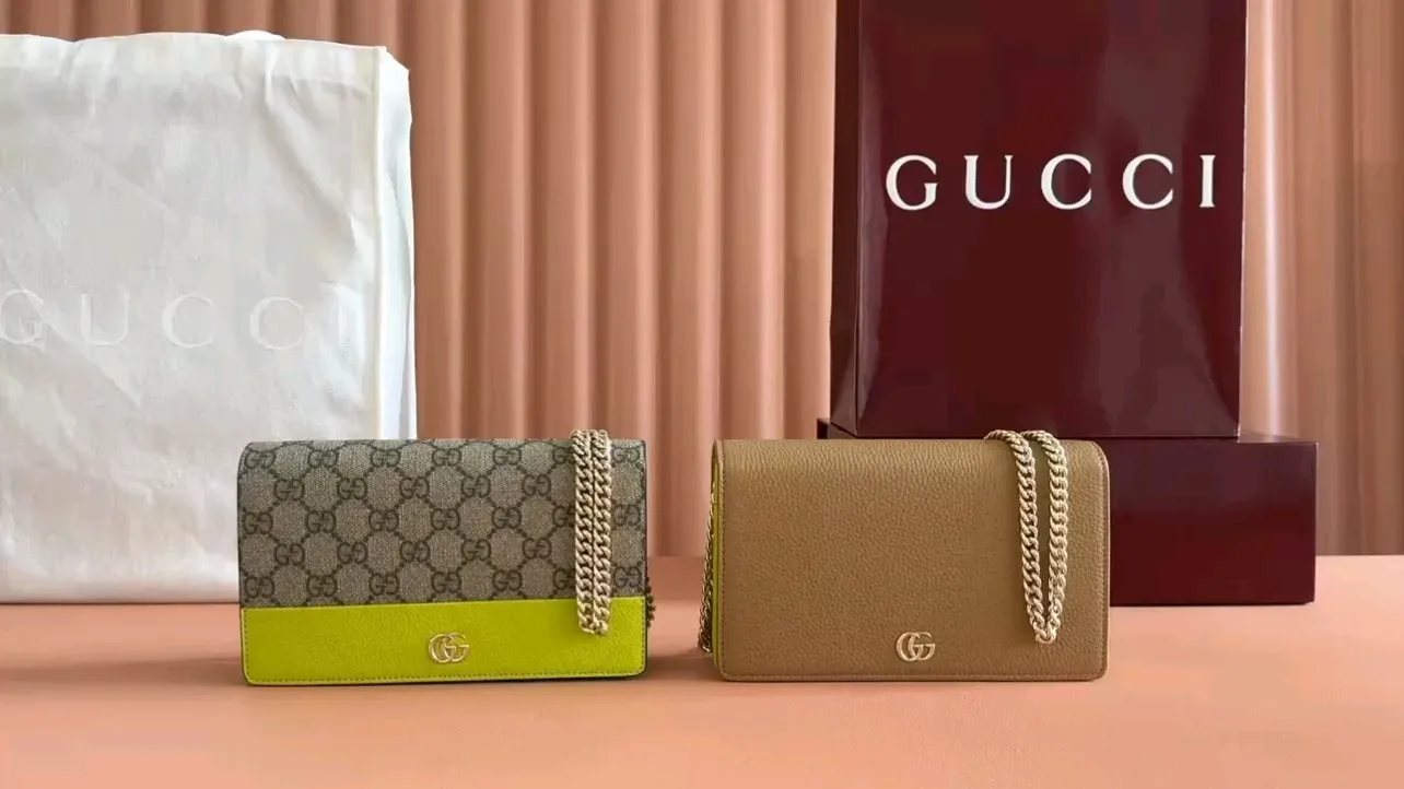 💋💋💋New GG Marmont👉 series chain bag, brown gum bright green, beige bright green/original leather shipped. 🐴20cm model: 497985. Combination short video