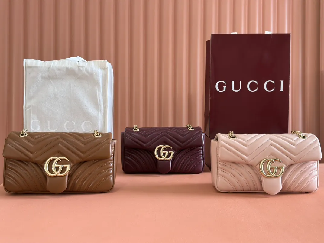 💋💋💋 New GG Marmont series medium shoulder bag. Imported sheepskin caramel, black, white, ancola red/original leather shipped! 837267 combination short video