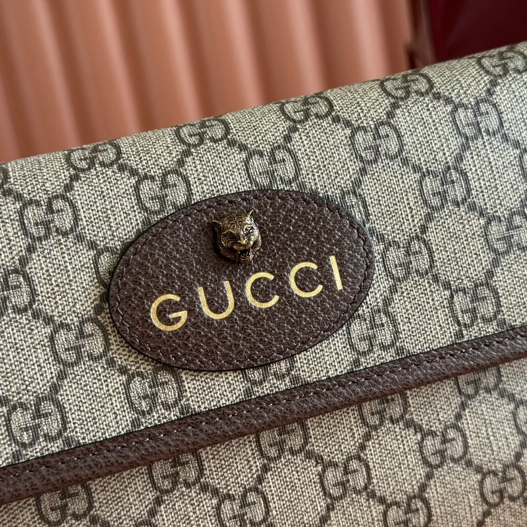 p640📣📣📣【Original leather accessories🌈Full set of packaging at the counter】🔥🔥Upgraded full copper tiger head #SESAME GG Supreme high-end man-made canvas, with retro style design. The style is trimmed in leather and can be worn around the waist, with webbing and buckles for security. Paired with classic color straps, it has been sold by major internet celebrities and its sales could circle the earth! Model 493930 Size 24*16.5*4cm Color: PVC brown