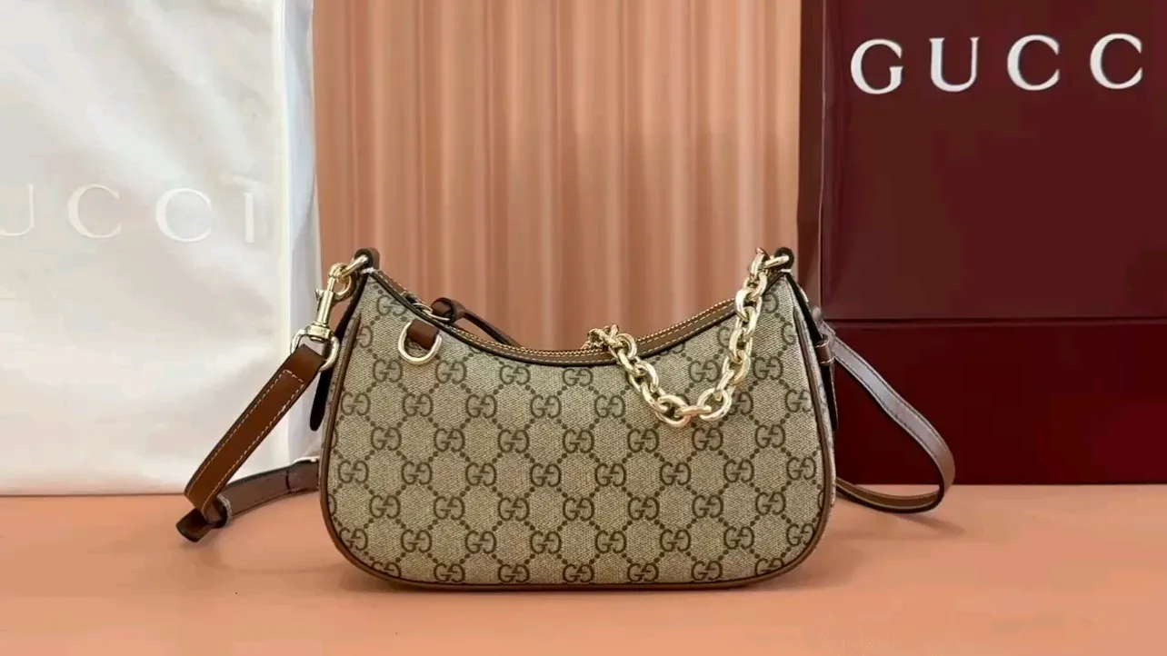 💋💋💋【New product】GG Emblem series original leather, model number: 847449. Combination short video