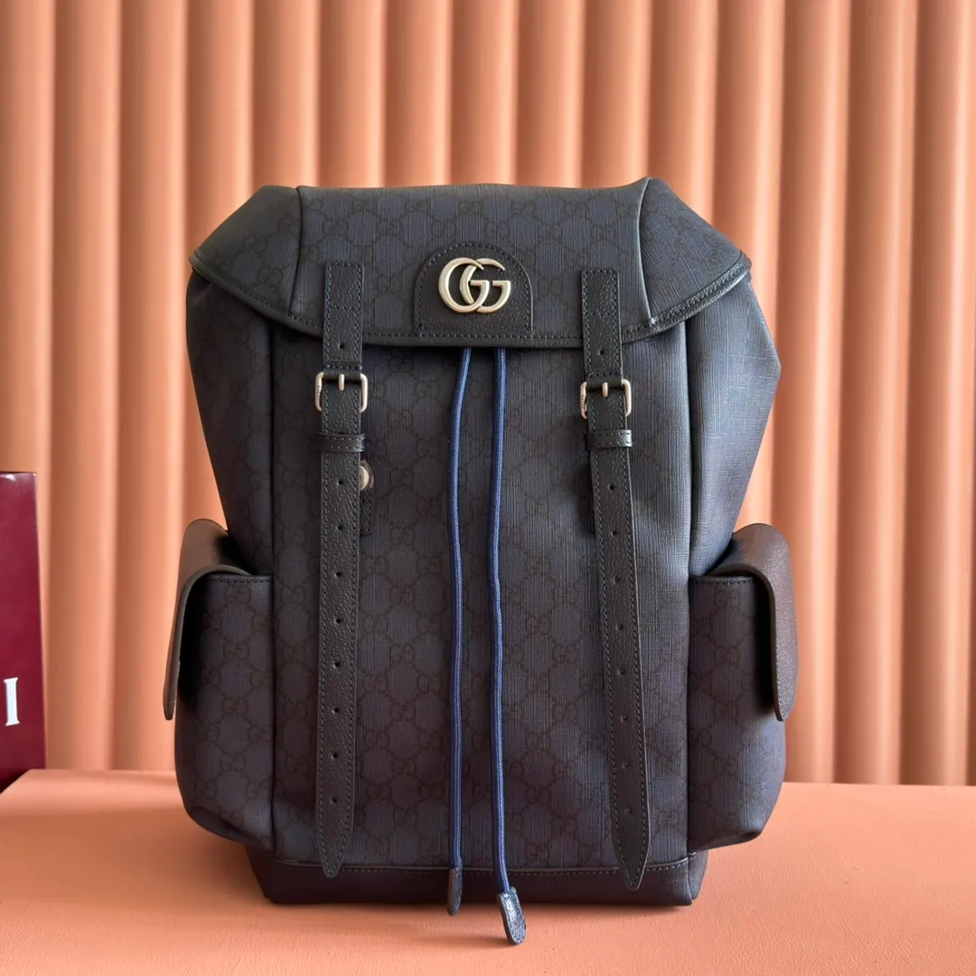 p1280. 🔥🔥🔥【With full set of original green gift bag】Ophidia series medium GG backpack. The 2024 early spring series renews the Ophidia series shoulder bags, tote bags and handbags in black GG denim, and the silver-toned accessories present a contrasting metallic texture. This Ophidia backpack in blue and black GG Supreme canvas demonstrates Gucci's design prowess in infusing the brand's iconic design elements with a modern appeal. Blue and black GG Supreme canvas, black leather piping, palladium tone hardware, cotton and linen blend lining, black mesh Double G on the back, flap side pockets with magnetic closure, inner phone pocket and padded tablet sleeve, adjustable shoulder strap, black mesh back, drawstring flap design, leather buckle fastening strap and extra magnetic buckle for easy opening and closing, weight: approx. 1.272 kg. Model: 598140. Dimensions: 40(length) x 24(width) x 16cm(thickness) Color: blue/pvc. Made in Italy