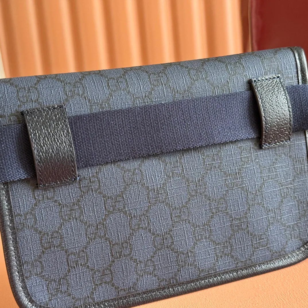 p640. 📣📣📣【Original leather accessories🌈 Equipped with full counter packaging】🔥🔥 Ophidia series GG small waist bag. The Ophidia series combines the traditional essence of Gucci with modern design to present dazzling new works with ingenuity. This men's belt bag cleverly combines Double G hardware and GG Supreme canvas, a new interpretation of the classic material in gray and black. The waist strap is adjustable to create a variety of carrying options. Gray and black GG Supreme canvas, gray leather trim, palladium tone hardware, cotton and linen lining Double G, belt length adjustable from 52 to 81 cm, flap with magnetic snap closure, weight: approx. 0.37 kg. Model: 752597. Dimensions: 23.9(width) x 17(h) x 3.6cm(d) Color: blue/pvc. Made in Italy