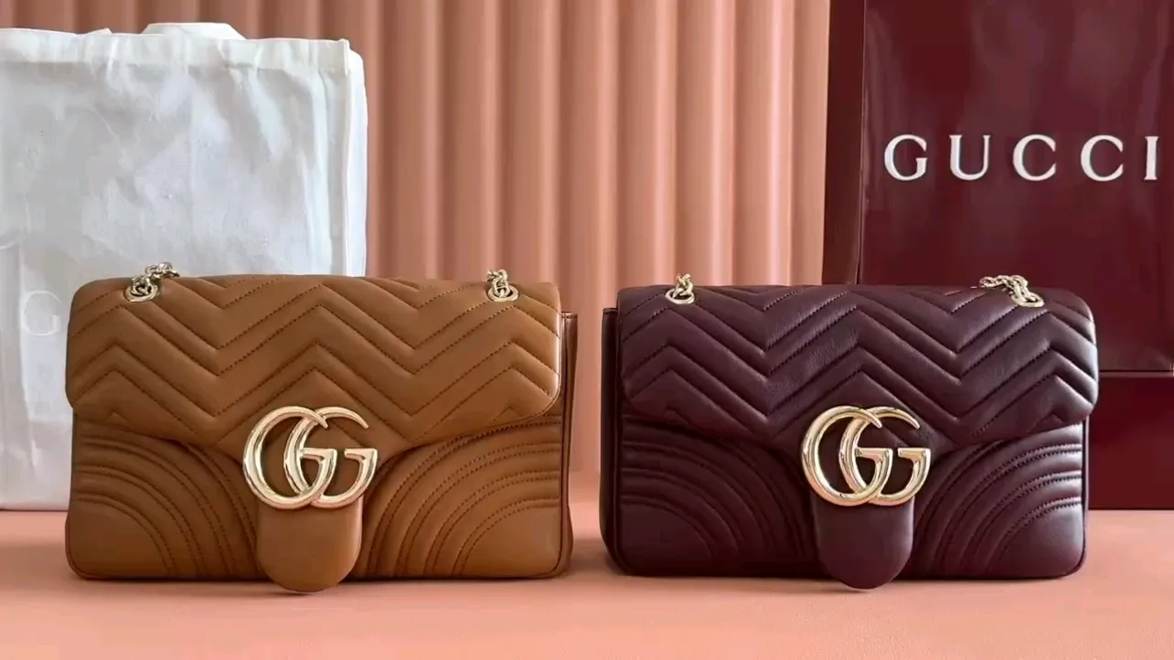 💋💋💋New GG Marmont series large shoulder bag. Black, white, ancora red, brown/original leather shipped! 🐲Model: 838985. Combination short video