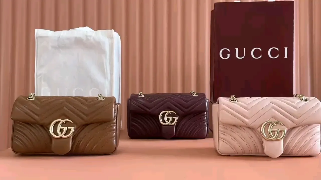 💋💋💋 New GG Marmont series medium shoulder bag. Imported sheepskin caramel, black, white, ancola red/original leather shipped! 837267 combination short video