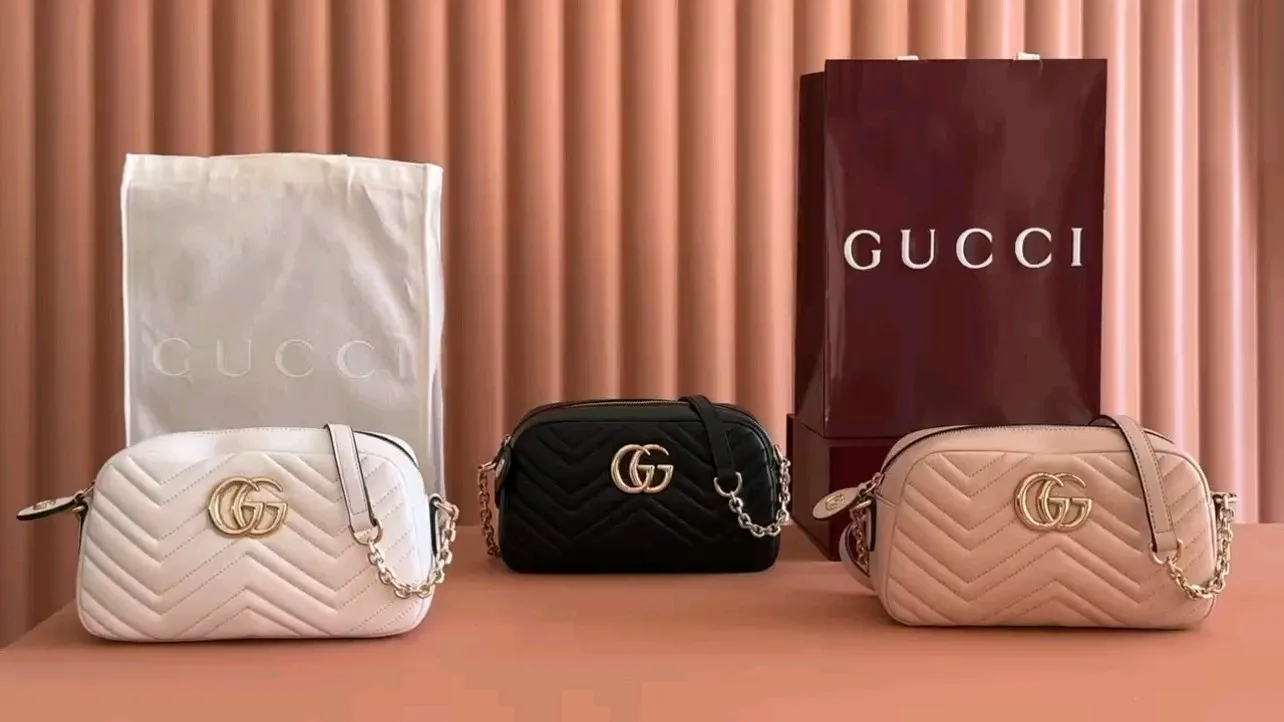 💋💋💋New GG Marmont series small camera bag. Three colors/original leather shipped! 🐍Model: 855273. Combination short video