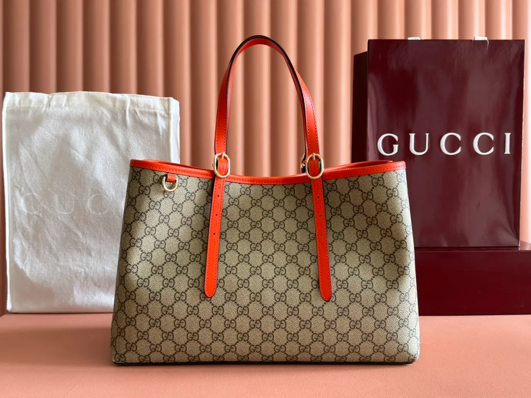 💋💋💋【New Product】👉 GG Emblem series mini shoulder bag, series of small and medium tote bags are shipped, brown orange/original leather is shipped, model: 815118, 815214, 815213. Combination short video