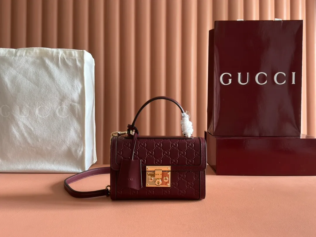 💋💋💋[New model] GG Padlock series small handbag, black, ancro red/embossed original leather has been shipped, 🐍Model: 838999, short combination video