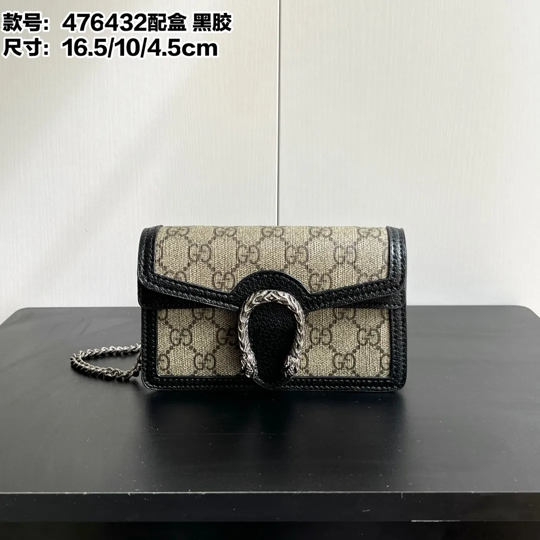 Actual shot #💰260 with box Model: 476432 Vinyl Size: 16.5x10x4.5cm 𝙂𝙪𝙘𝙘𝙞 𝘿𝙞𝙤𝙣𝙮𝙨𝙪𝙨 𝙈𝙞𝙣𝙞 16.5 Xiaogujia’s entry-level small bag is recommended. It’s not worth mentioning. It’s a classic model that can be said to be the symbol of Xiaogujia. The classic mini Dionysian buckle is paired with calfskin. This bag has a very high appearance rate. It is simply a tool for daily wear and is very popular on the street❗️